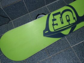 NASERVISOVANÝ SNOWBOARD STUF SURGE JR 128 CM - 11