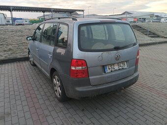 Prodám VW Touran 2.0 TDI 103kw - 11