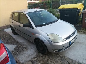 Ford fiesta - 11