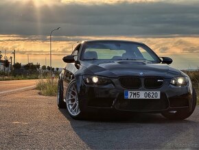 E92 M3 manual - 11