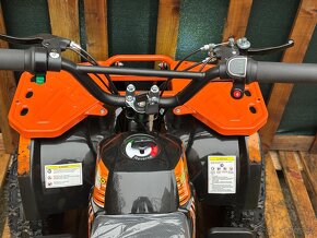 DĚTSKÁ ATV vzor HUMMER 1000W LITHIUM oranž AE004 - 11