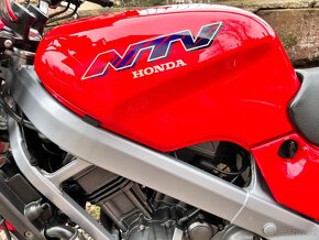 Honda NTV 650 RC33 + kufry GIVI - 11