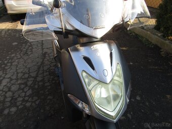 Kymco Agility 150 - 11