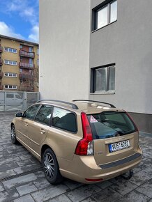 Volvo v50 2.0D 100kw - 11