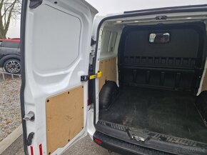 Ford Transit Custom 2,0 Tdci 96 KW L2H1 6míst - 11