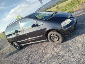 Volkswagen Sharan 1.9 tdi 96kw - 11