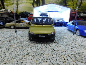 model auta Fiat Multipla Otto mobile 1:18 - 11