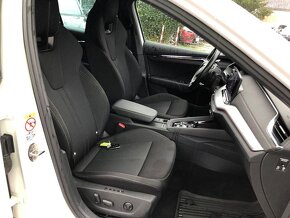 Škoda Octavia 2.0TD Sportpaket AHK HUD - 11