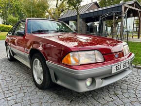 Ford Mustang 5.0 GT Fox, manuál - 11