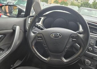 Kia Cee´d 1.6-99kw-KLIMA-SENZORY - 11