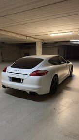 Porsche Panamera GTS 4.8 V8, 316 kW 2012 - 11