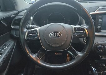 Kia Sorento 2.2-4X4-ZÁRUKA-7míst - 11