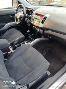 Mitsubishi Outlander 2.4 LPG - 11