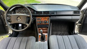 Prodám Mercedes w124 260 114 tisic km - 11