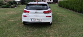 Hyundai i30 1.4i-r.v.2018 - 11