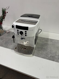 Kávovar DeLonghi ECAM 21.117.W - 11