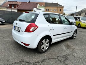 Kia Cee´d,  1.4 CVVT, nová STK Ojeté, 8/2010 - 11