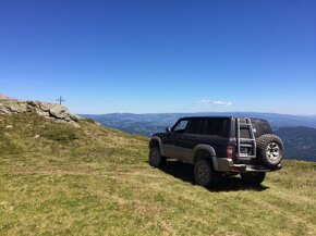 Nissan Patrol GR Wagon 2,8TD 95kW, úprava na spaní - 11