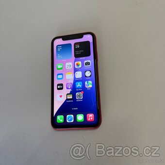 iPhone 11 128GB, červený (rok záruka) - 11