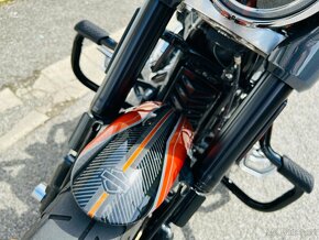 Harley Davidson Sport Glide - 11