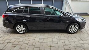 Opel Astra K Combi 1.6 CDTI 100 kw 1.majitel automat r.2019 - 11