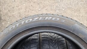 Zimní pneu 235/50/19 Pirelli - 11