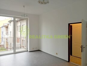 Pronájem bytu 2+KK, 32 m2 s balkonem, Šafaříkova ul., Tábor - 11