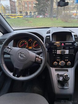 OPEL ZAFIRA 7-míst 1.6 2013 - 11