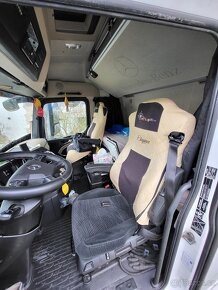 Mercedes Actros 1845 lowdeck - 11