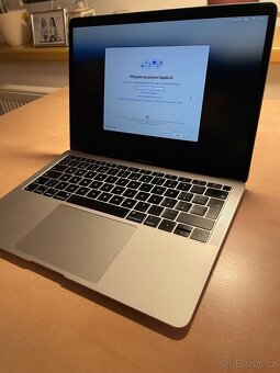 Macbook Air 13in - 11