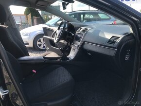 Toyota Avensis 1.8i 108 KW,KLIMA,KAMERA,MANUÁL.. - 11