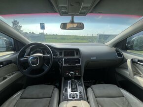 Audi Q7 3.0tdi 171kW •257tis/km•Původ CZ•4x4 - 11