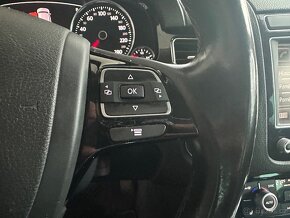 VW Touareg 3,0TDI V6 193kW 4x4 Tiptronic - 11