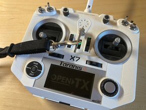 FPV dron + Frsky taranis Q X7 + Goggles (Kompletní set) - 11