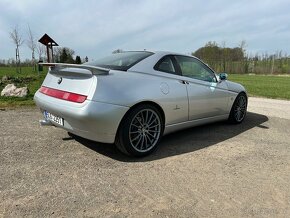 Alfa Romeo Gtv 3.0v6 Q2 - 11