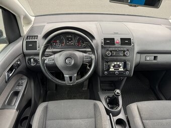 Volkswagen Touran 1.6 TDi 77kw digi klima navigace - 11