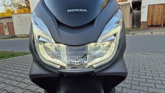 Honda PCX 150 - 11