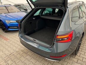 Škoda Superb III combi 2.0TDi,140kW,DSG,Sportline,LED,78TKM - 11