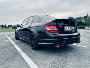 Mercedes C63 AMG P30 Performance package - 11