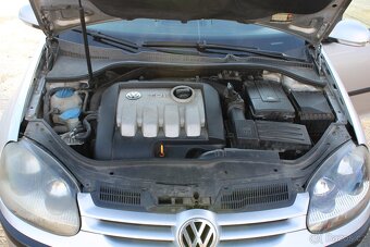 Volkswagen Golf 1,9TDI 77KW, STK 2/2026, KLIMA, r.v. 2004 - 11