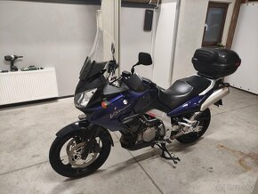 Suzuki DL1000 Strom - 11