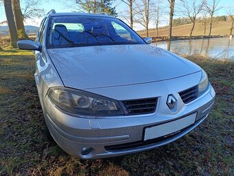 Renault Laguna GRANDTOUR - NAFTA - STK - Výbava - 11