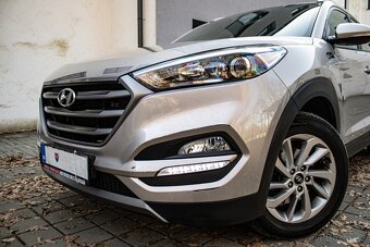 Hyundai Tucson 1.7 CRDi Family - 11