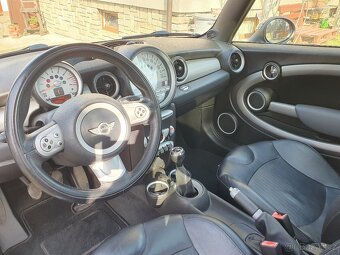 Mini Cooper R56, 1.6 88 kW, r.v. 2007 - 11