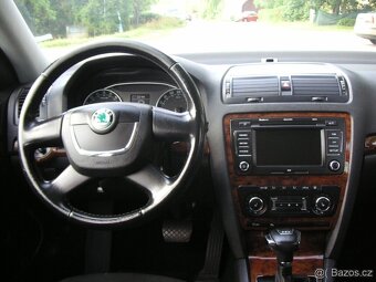 Škoda Octavia II 1.6 TDi DSG-Combi - 11