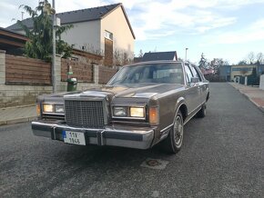 Lincoln Town car BP96 - 11