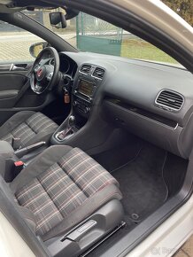 Volkswagen Golf IV GTI 155kw = DSG, Navi, F1, Top Stav = - 11