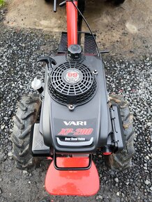 Vari global  s vozíkem ANV400 - 11