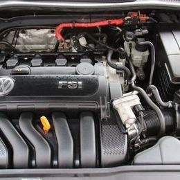 VW Golf 2.0 FSI 110 KW - 11