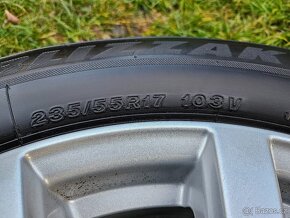 Kompletní zimní Alu kola FORD - 235/55 R17 XL - 5x108 - 11